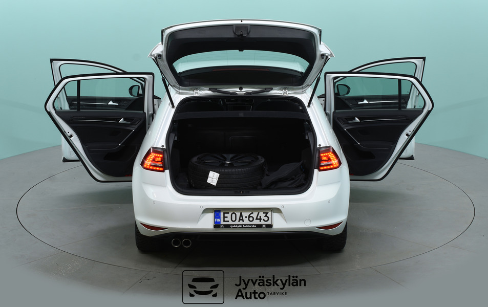 Volkswagen Golf vaihtoauto