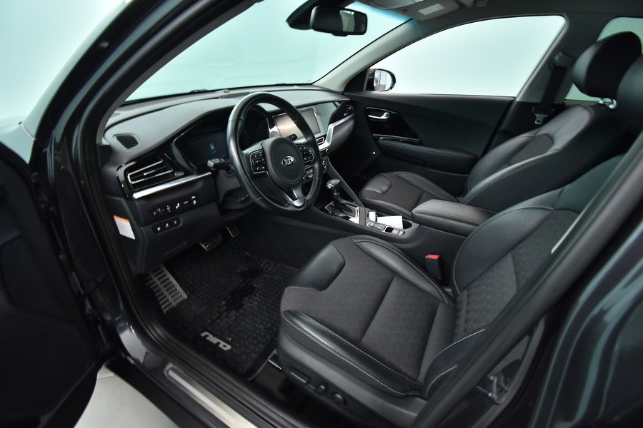 Kia Niro plug-in vaihtoauto