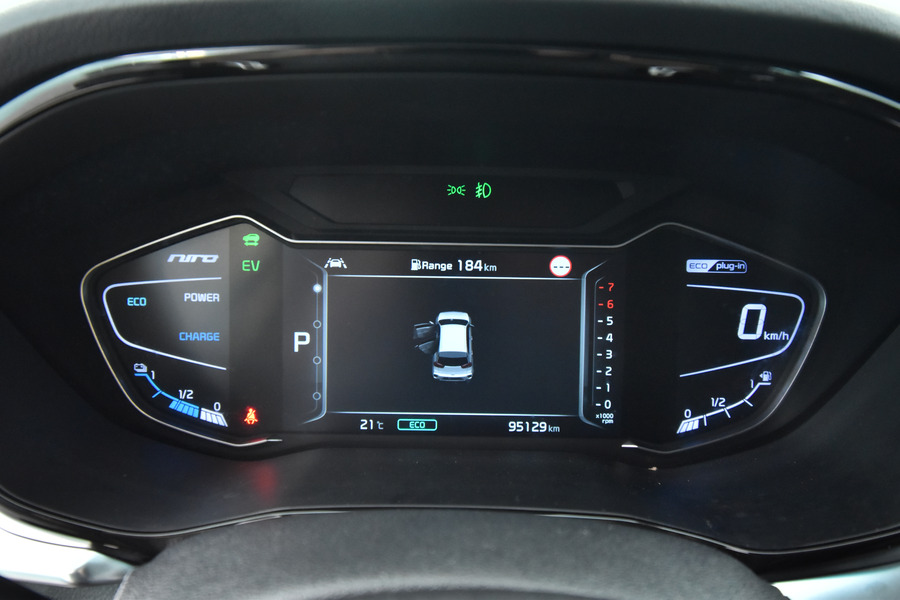 Kia Niro plug-in vaihtoauto