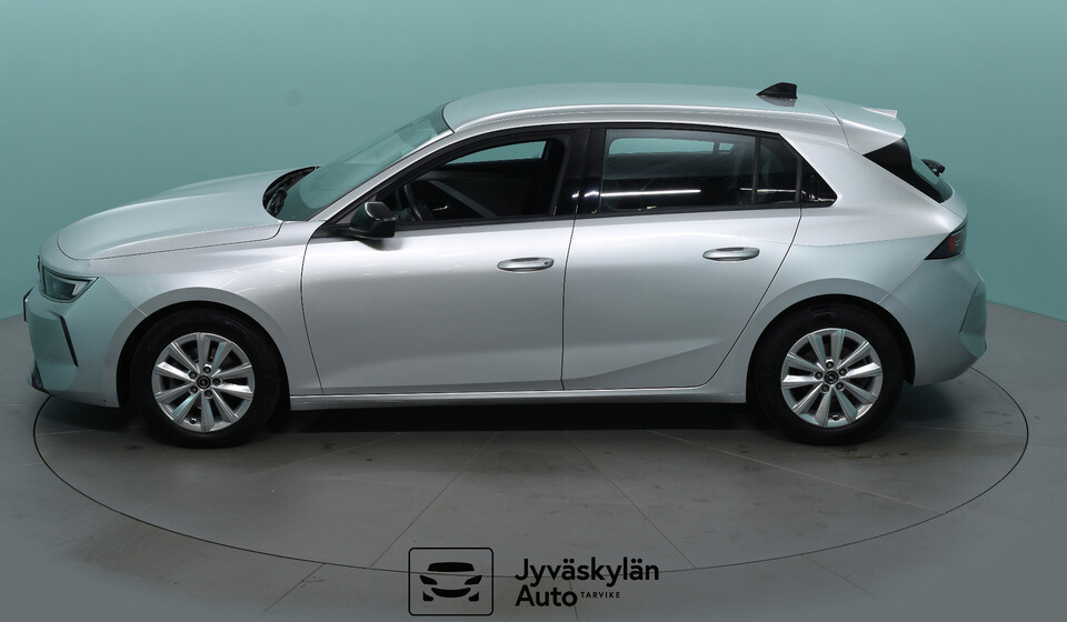 Opel Astra vaihtoauto