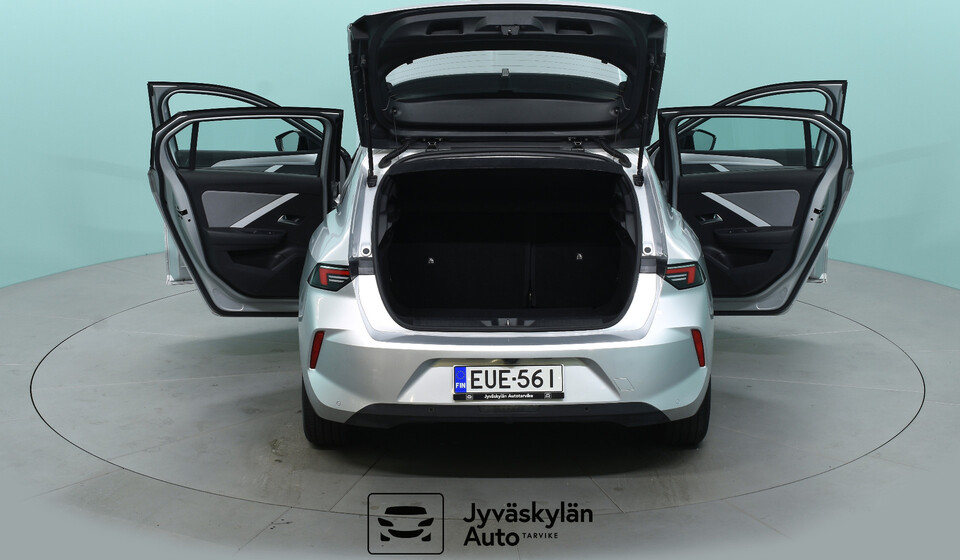 Opel Astra vaihtoauto