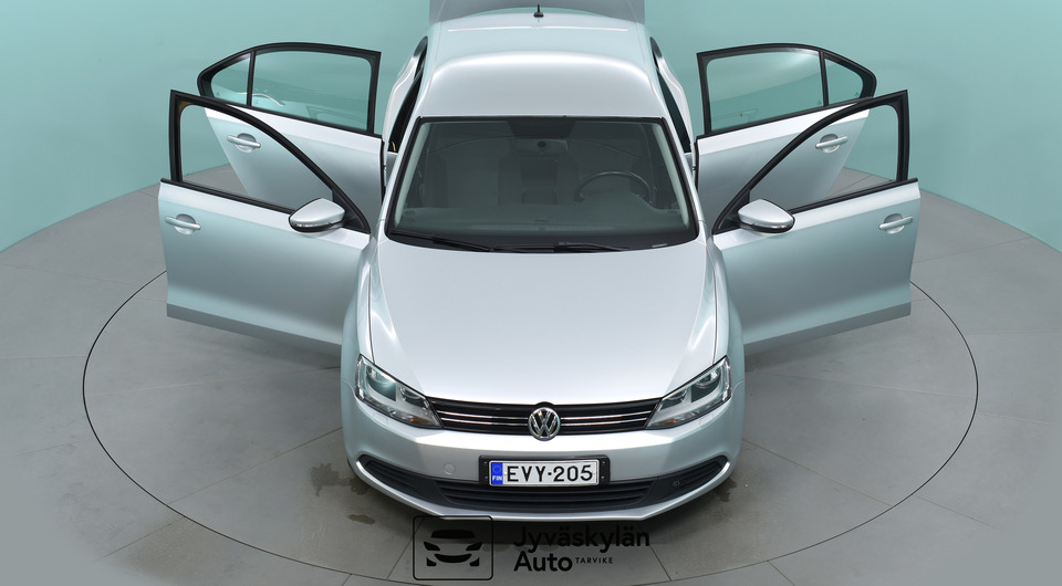 Volkswagen Jetta vaihtoauto