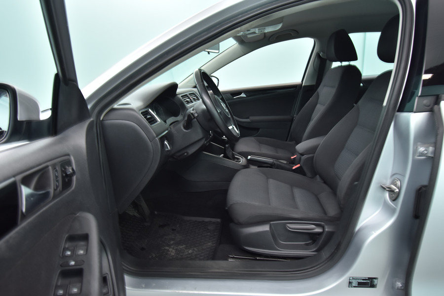 Volkswagen Jetta vaihtoauto