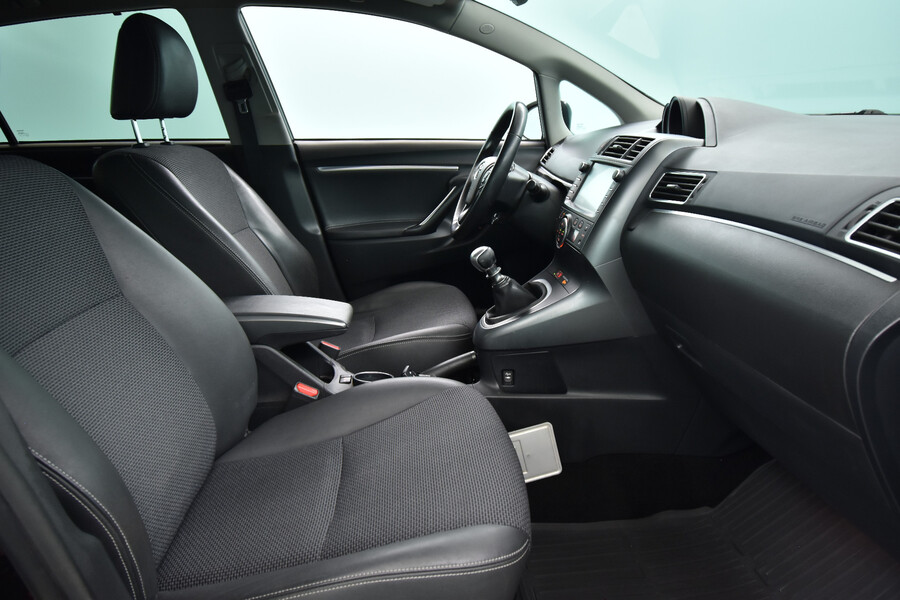 Toyota Verso vaihtoauto