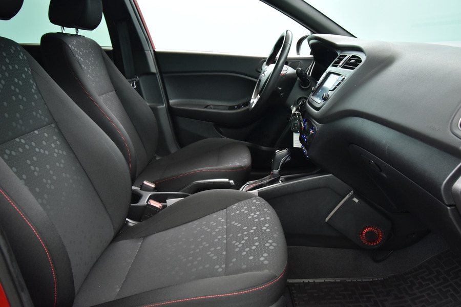 Hyundai i20 Hatchback vaihtoauto