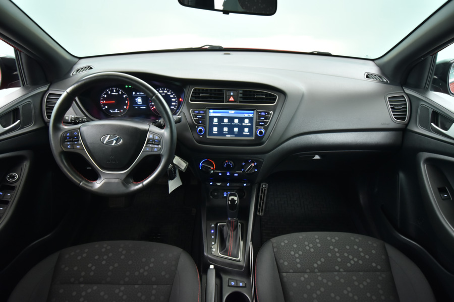 Hyundai i20 Hatchback vaihtoauto