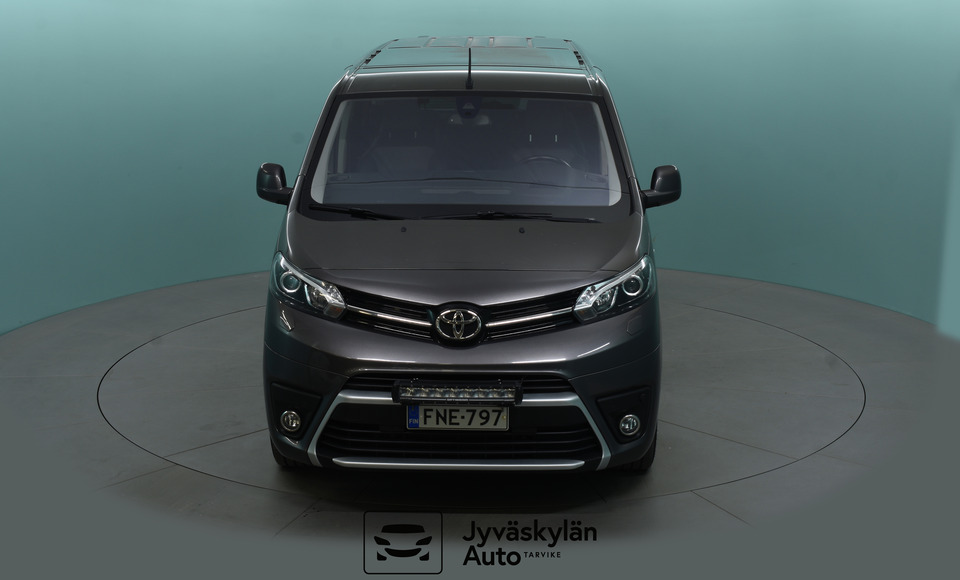 Toyota Proace Verso vaihtoauto