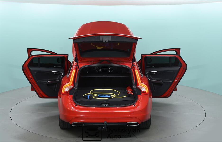 Volvo V60 vaihtoauto