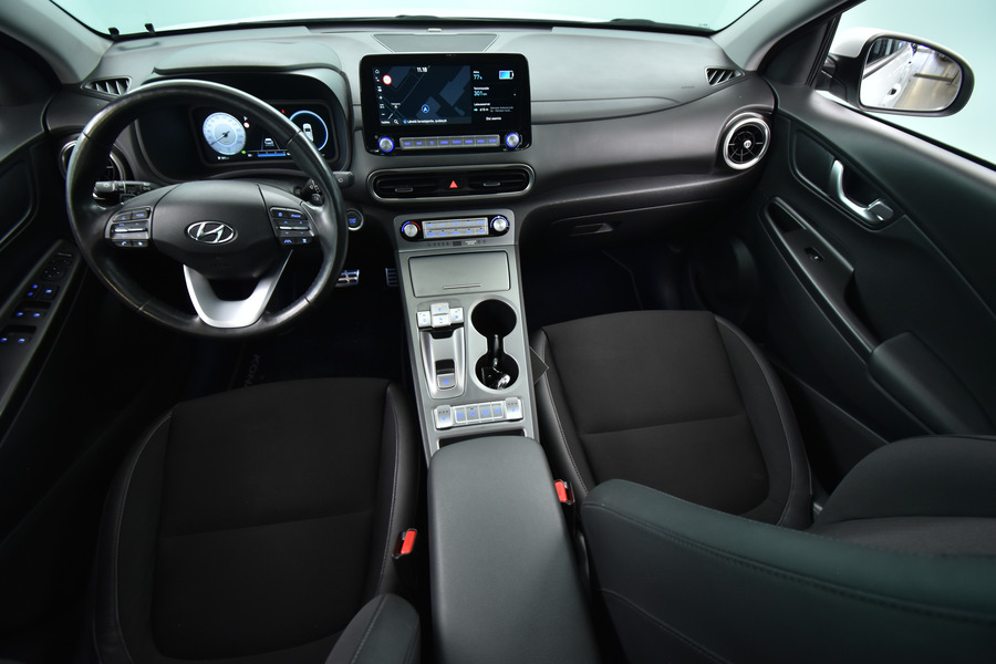 Hyundai Kona vaihtoauto