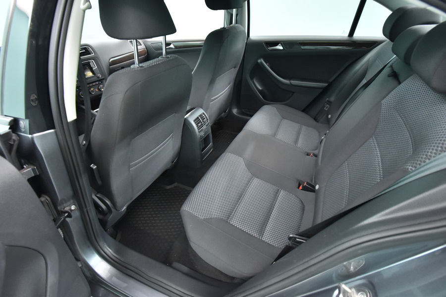 Volkswagen Jetta vaihtoauto