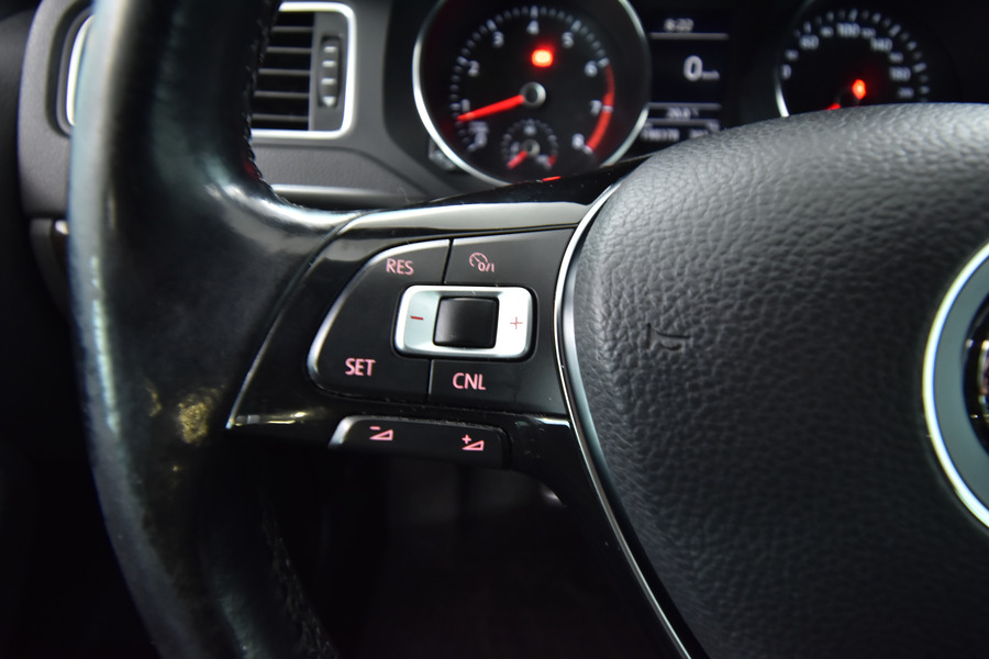 Volkswagen Jetta vaihtoauto