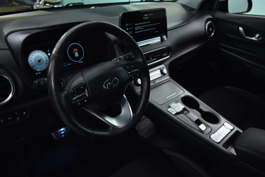 Hyundai Kona vaihtoauto