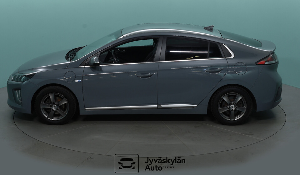 Hyundai IONIQ plug-in vaihtoauto