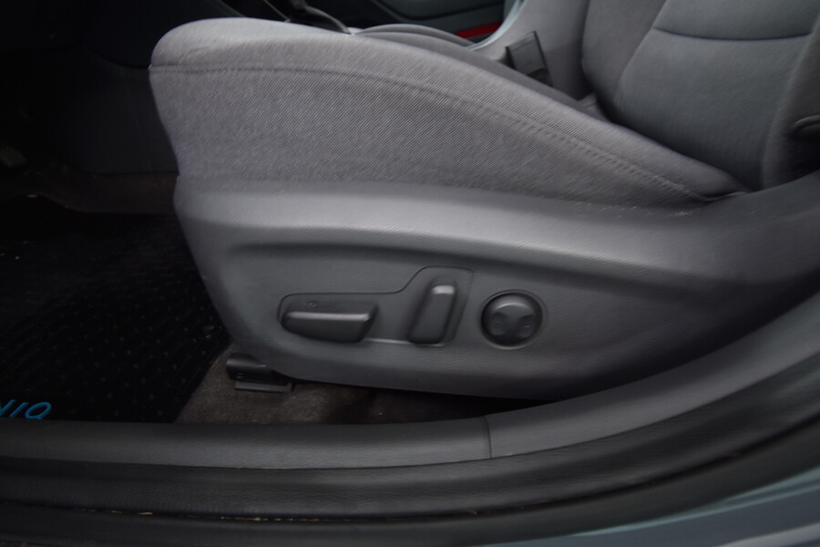 Hyundai IONIQ plug-in vaihtoauto