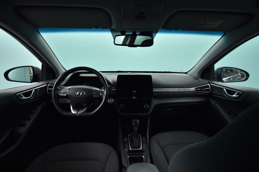 Hyundai IONIQ plug-in vaihtoauto