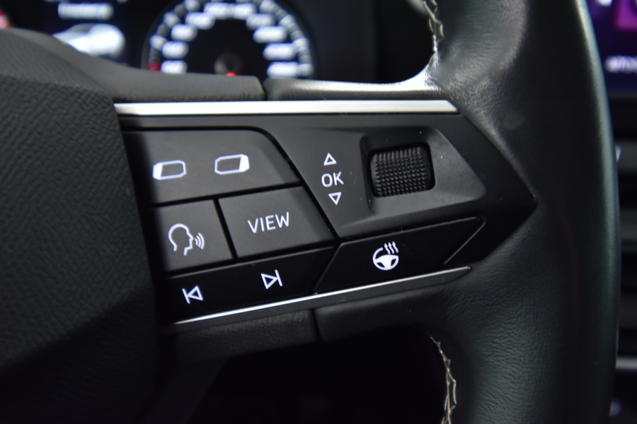 SEAT Leon Sportstourer vaihtoauto