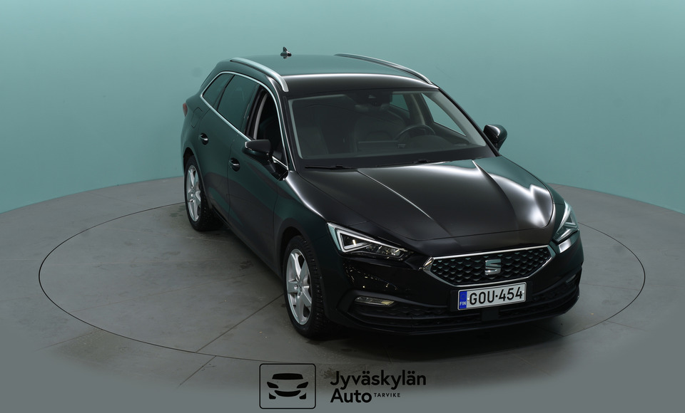 SEAT Leon Sportstourer vaihtoauto