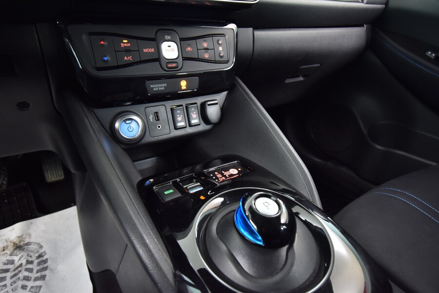 Nissan Leaf vaihtoauto