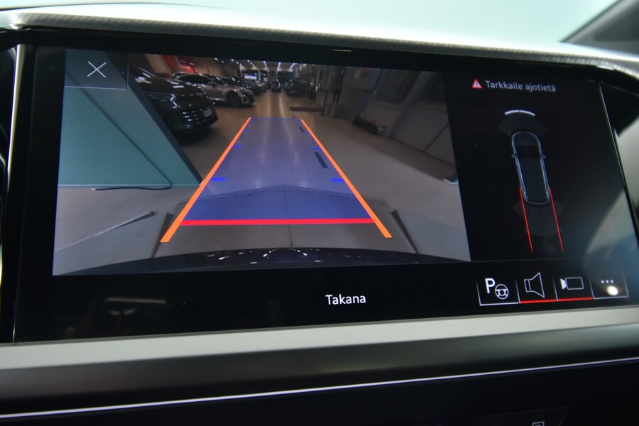 Audi Q4 e-tron vaihtoauto