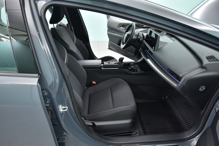 Toyota Prius Plug-in vaihtoauto