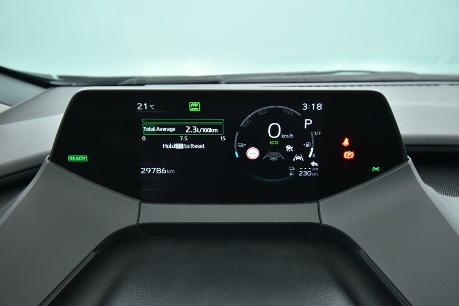 Toyota Prius Plug-in vaihtoauto