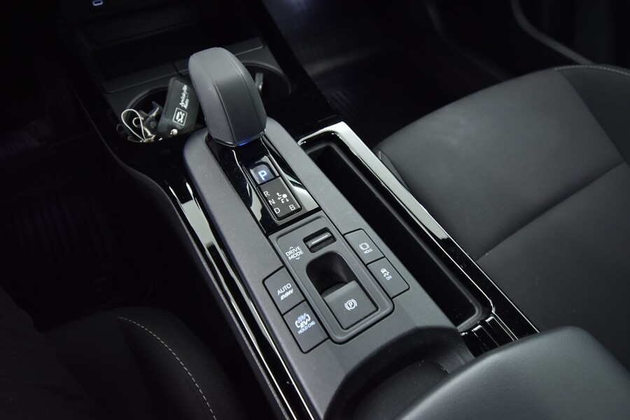 Toyota Prius Plug-in vaihtoauto