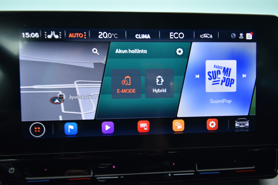 SEAT Leon Sportstourer vaihtoauto