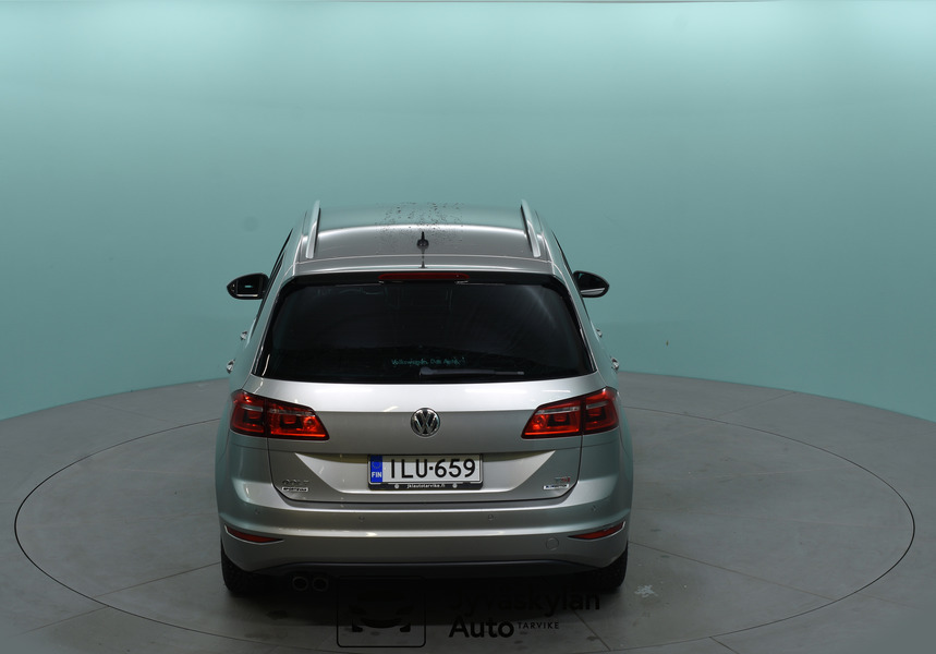 Volkswagen Golf Sportsvan vaihtoauto