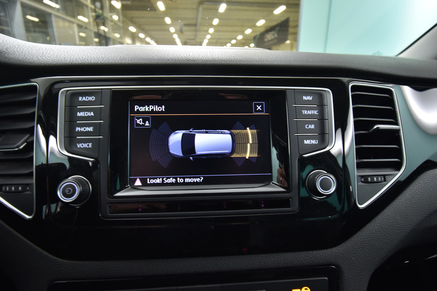 Volkswagen Golf Sportsvan vaihtoauto