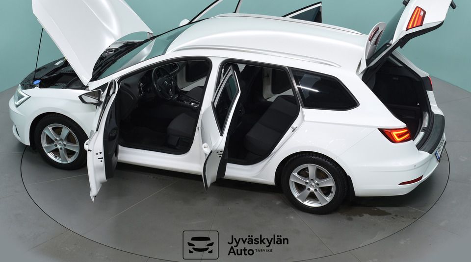 SEAT Leon ST vaihtoauto