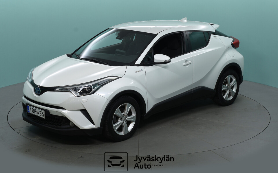 Toyota C-HR vaihtoauto