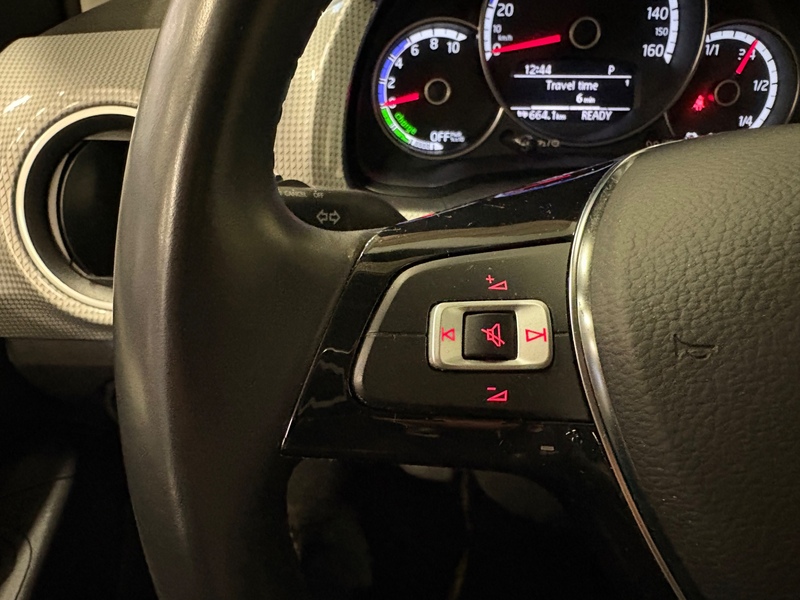 Volkswagen up! vaihtoauto