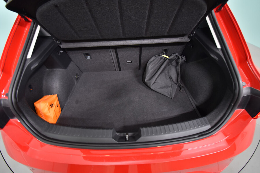 SEAT Leon vaihtoauto