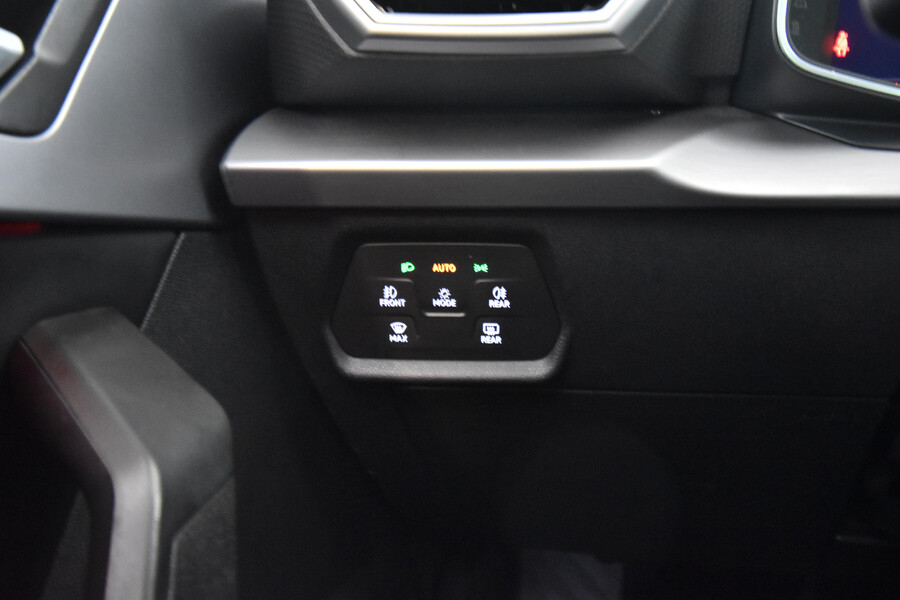 SEAT Leon vaihtoauto