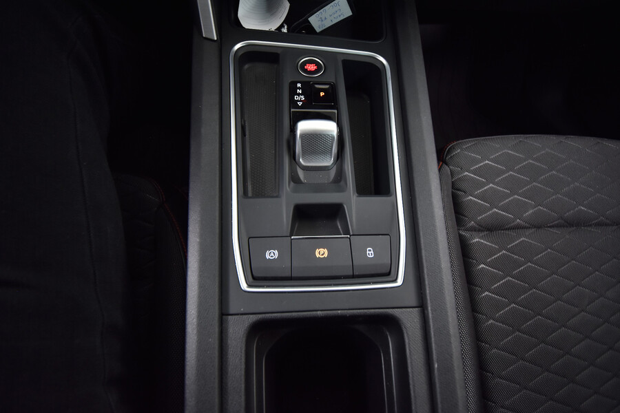 SEAT Leon vaihtoauto