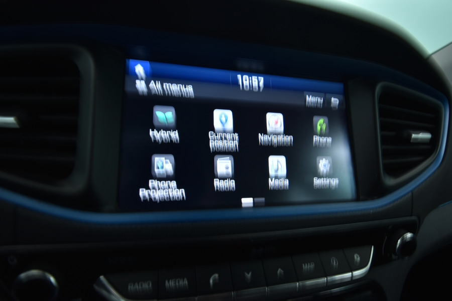 Hyundai IONIQ hybrid vaihtoauto