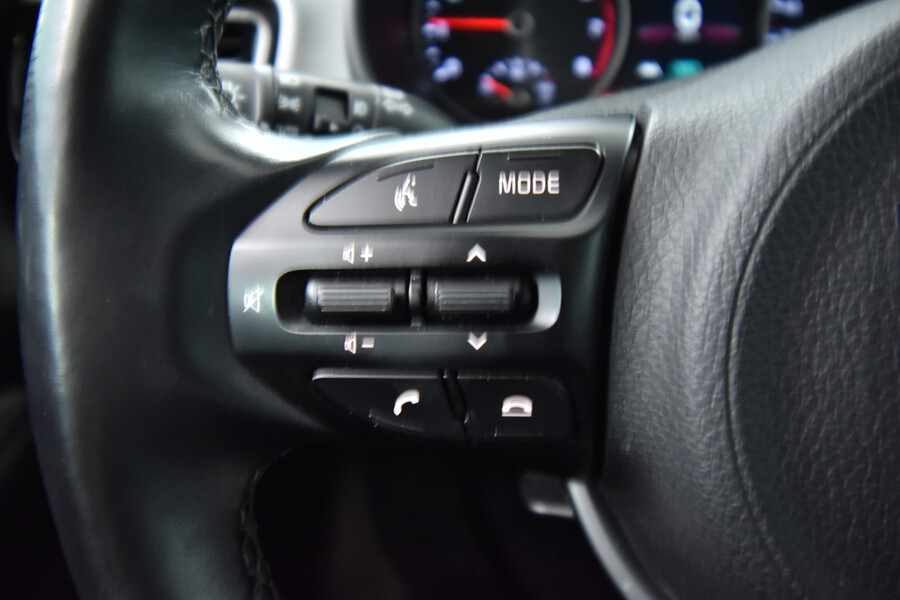 Kia Stonic vaihtoauto