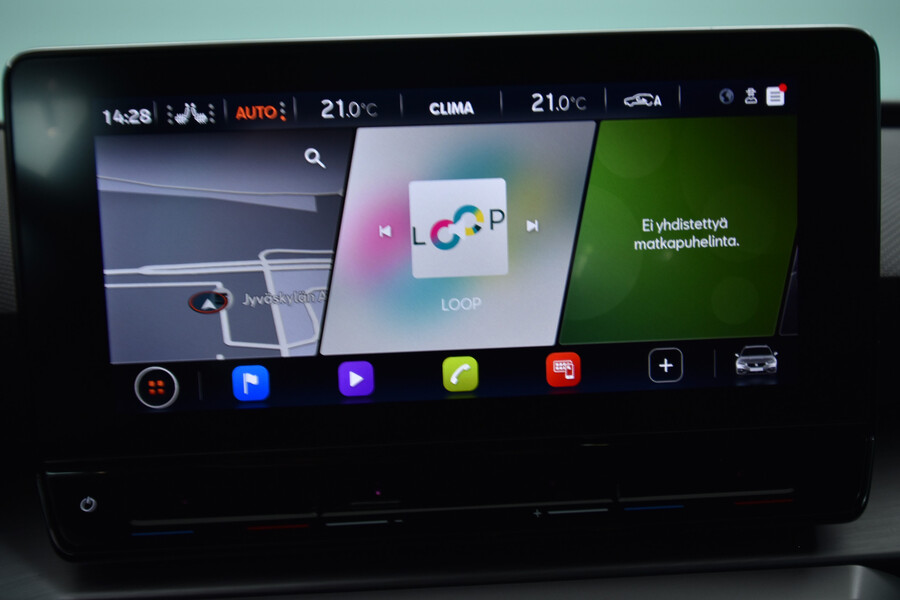 SEAT Leon Sportstourer vaihtoauto