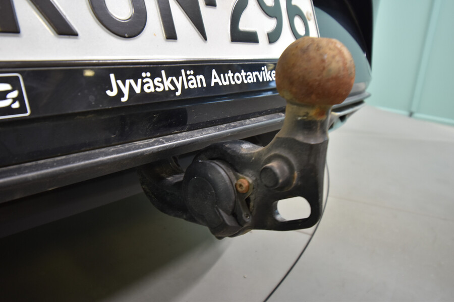 SEAT Leon Sportstourer vaihtoauto