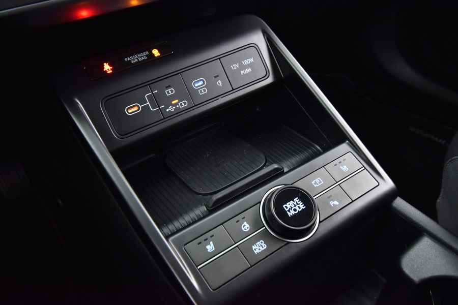 Hyundai KONA Hybrid vaihtoauto