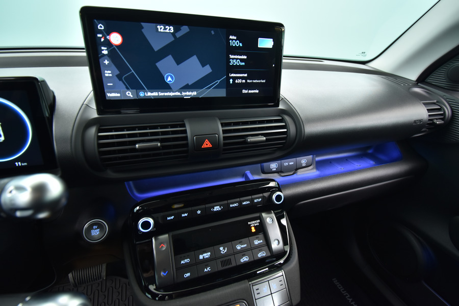 Hyundai INSTER vaihtoauto