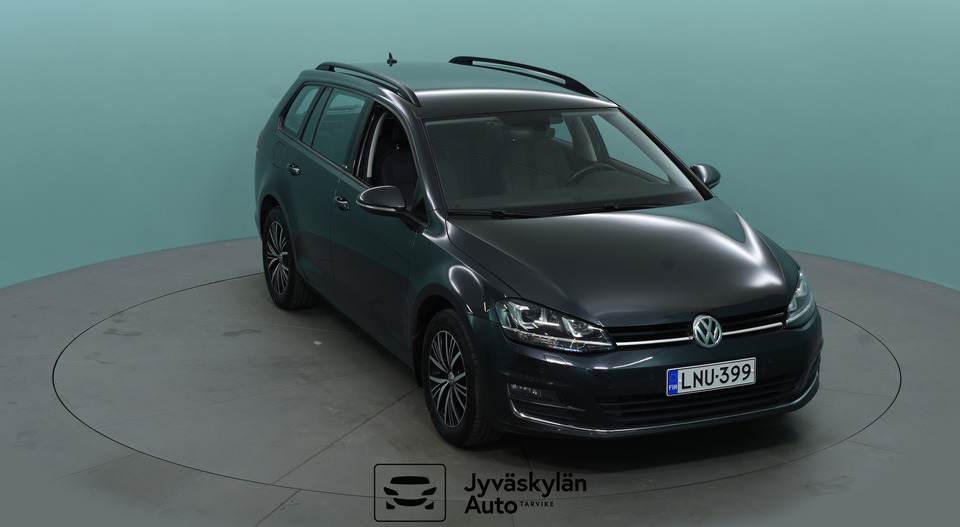 Volkswagen Golf vaihtoauto