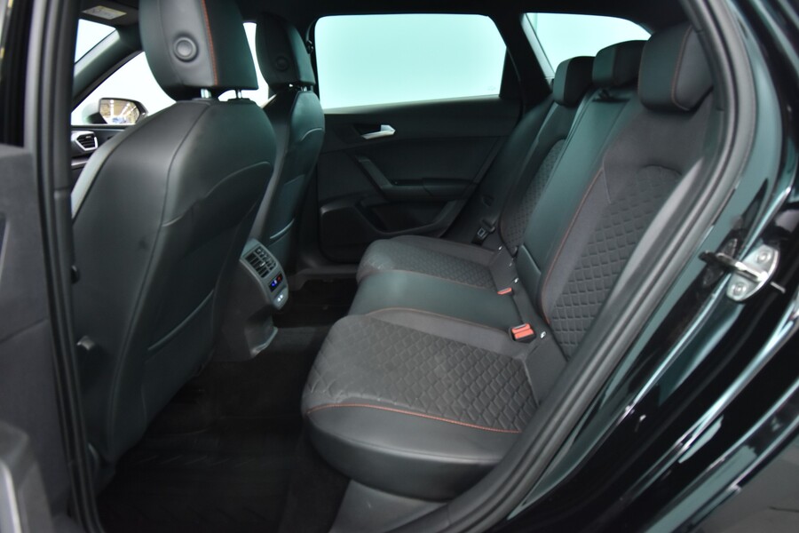 SEAT Leon Sportstourer vaihtoauto