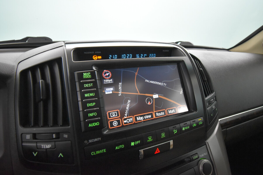 Toyota Land Cruiser vaihtoauto