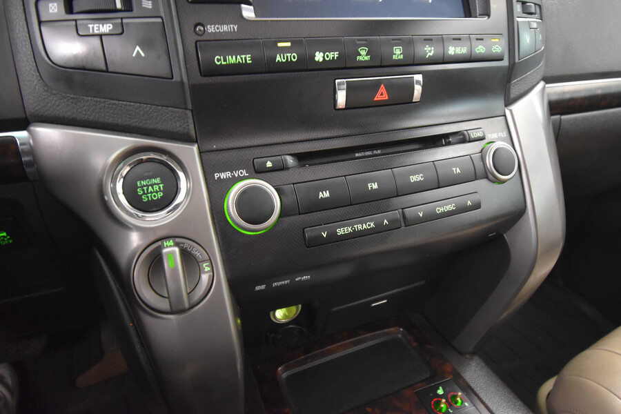 Toyota Land Cruiser vaihtoauto