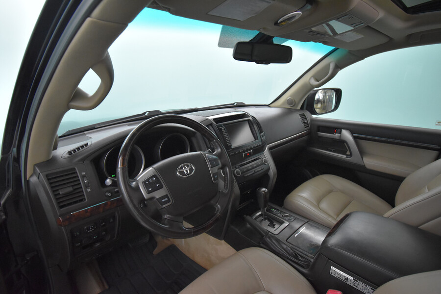 Toyota Land Cruiser vaihtoauto