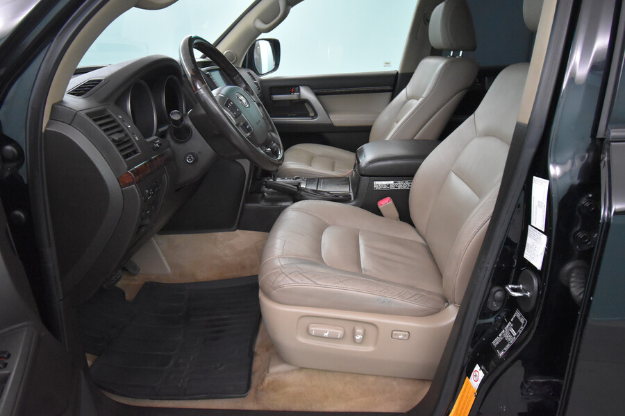 Toyota Land Cruiser vaihtoauto