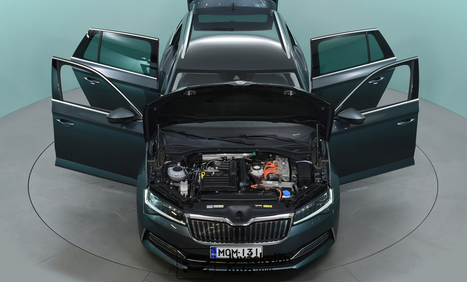 Skoda Superb vaihtoauto
