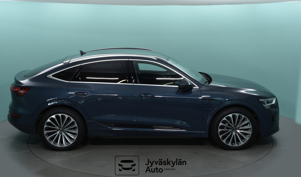 Audi Q8 e-tron vaihtoauto