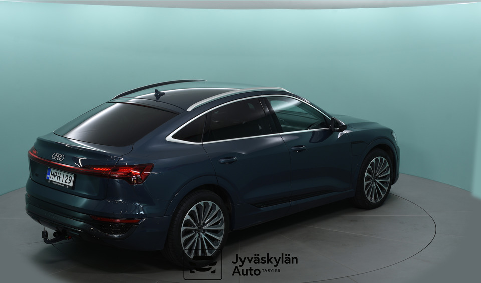 Audi Q8 e-tron vaihtoauto